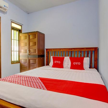 Super Oyo 93012 Griya Kencana Asri Syariah Lawean Εξωτερικό φωτογραφία