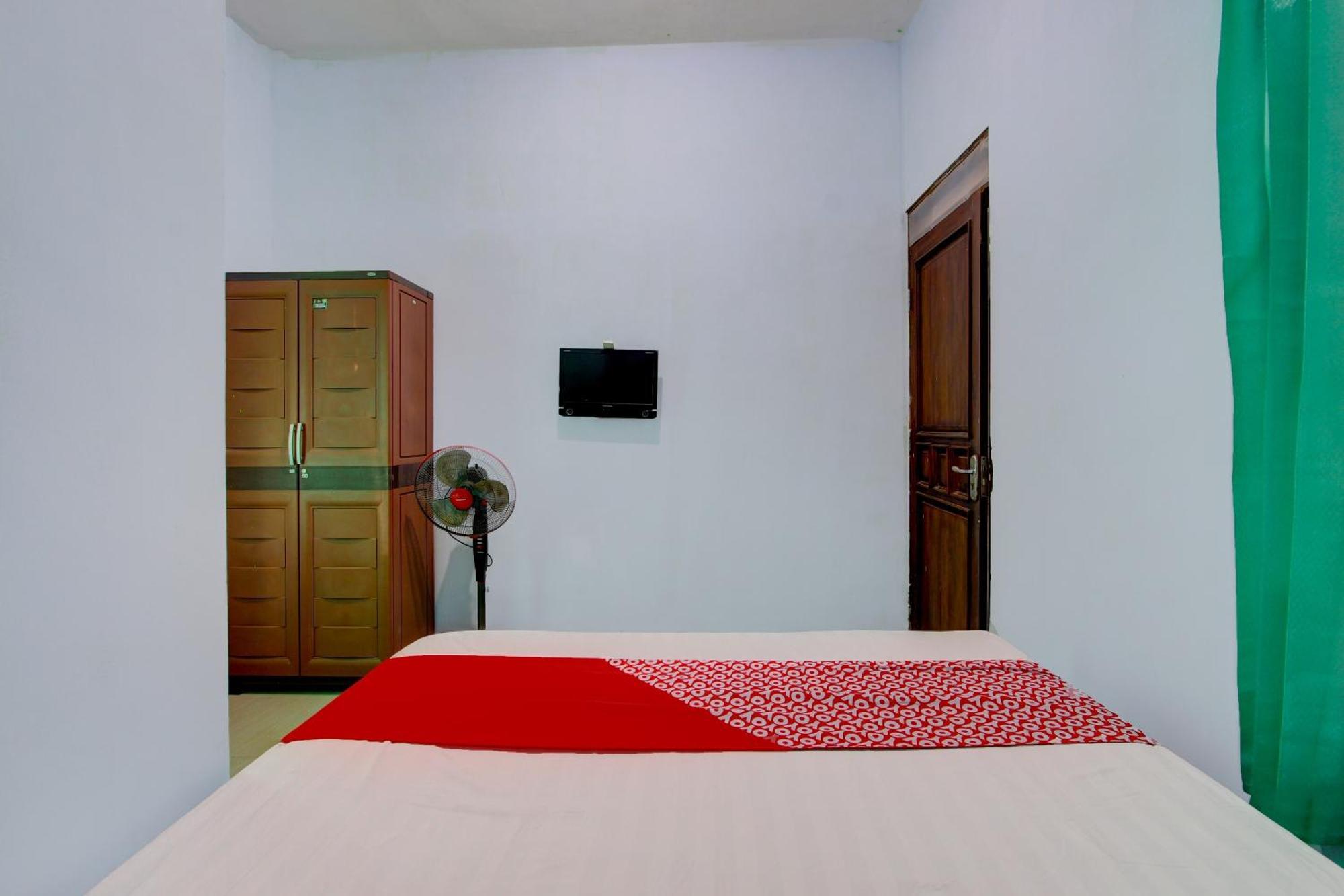 Super Oyo 93012 Griya Kencana Asri Syariah Lawean Εξωτερικό φωτογραφία