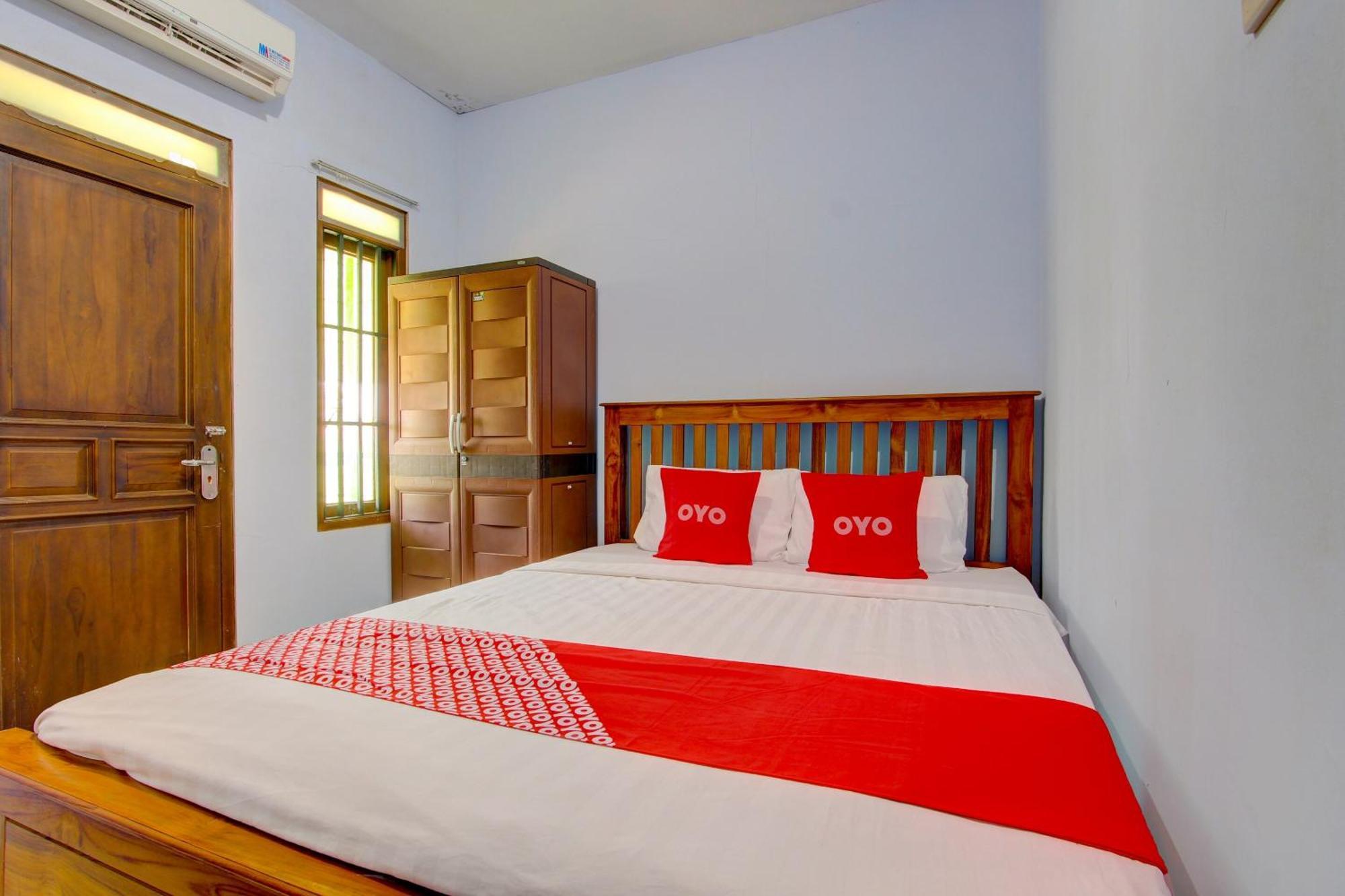 Super Oyo 93012 Griya Kencana Asri Syariah Lawean Εξωτερικό φωτογραφία